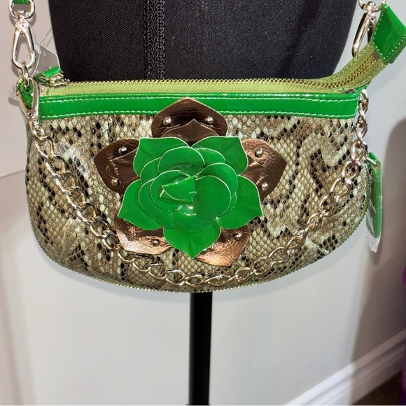Sharif Green Snakeskin Print Crossbody Purse Chain Handbag Unique Designer - Picture 3 of 12